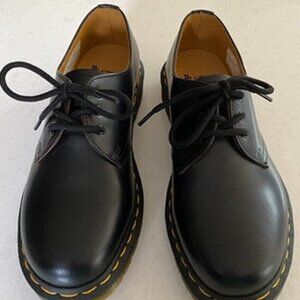 DR. MARTENS 1461 WOMEN'S SMOOTH LEATHER OXFORD SHOES